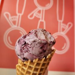 Mayday Ice Cream - Love the Blackberry Earl Gray. There were lots of folks (and kids) in a tiny space, so I didn't want to take full shots inside.