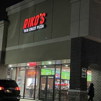 Riko's Pizza - Salad Near Me - White Plains, New York Riko's Pizza - Salad Near Me - White Plains, New York