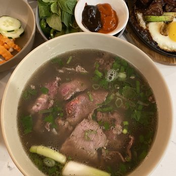 Em Vietnamese Bistro - Beef Pho - Vietnamese Near Me - Brooklyn, New York Em Vietnamese Bistro - Beef Pho - Vietnamese Near Me - Brooklyn, New York