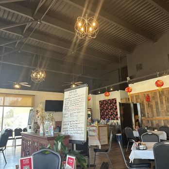 Seven Spice - Inside - Chinese Near Me - Austin, Texas Seven Spice - Inside - Chinese Near Me - Austin, Texas
