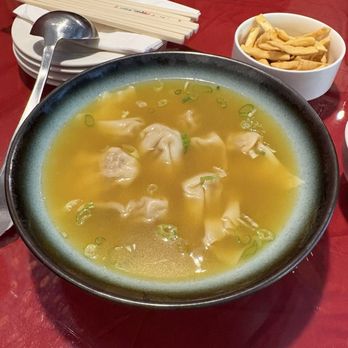 Sichuan Wok - Wonton soup - Chinese Near Me - Troy, New York Sichuan Wok - Wonton soup - Chinese Near Me - Troy, New York