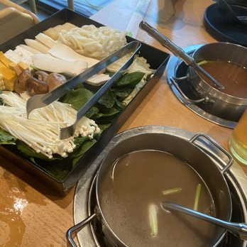 Mumu Hot Pot - Meat Lover Combo - veggies - Hot Pot Near Me - Foster City, California Mumu Hot Pot - Meat Lover Combo - veggies - Hot Pot Near Me - Foster City, California