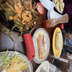 Hondumex Taqueria - Fajitas and tamales and California burrito and quesadillas. Everything hot and top notch.