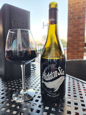 Relish Craft Kitchen & Bourbon Bar by null