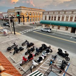 Bruton's Cigar Shop - Bike night