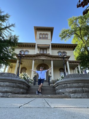 The Pepin Mansion Historic Bed & Breakfast by null