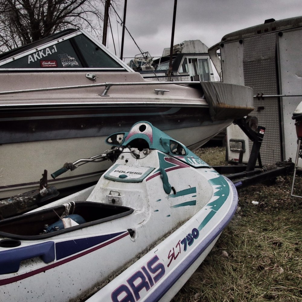 Starved Rock Marina - Graveyard - Boat Repair Near Me - Ottawa, Illinois