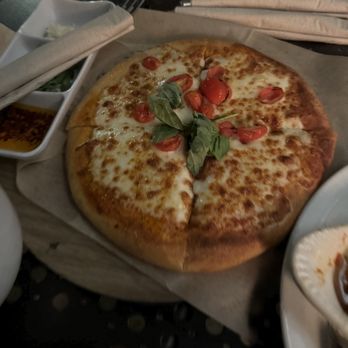 Urth Caffe - Pizza - Coffee & Tea Near Me - Laguna Beach, California Urth Caffe - Pizza - Coffee & Tea Near Me - Laguna Beach, California