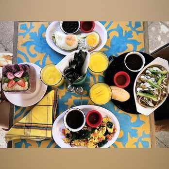 Que Huevos - Breakfast & Brunch Near Me - Playa del Carmen, ROO Que Huevos - Breakfast & Brunch Near Me - Playa del Carmen, ROO