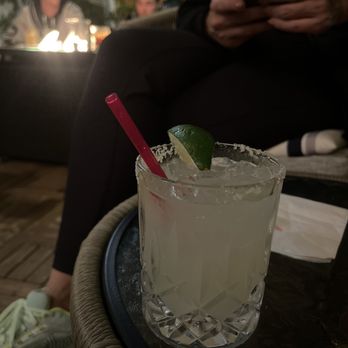 Ugo - Margarita, cocktails - Italian Near Me - Culver City, California