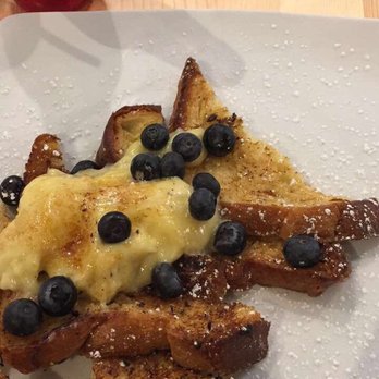 Farm Table - French toast! - Breakfast & Brunch Near Me - Van Nuys, California Farm Table - French toast! - Breakfast & Brunch Near Me - Van Nuys, California