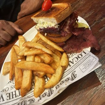 Yeoman's Topgolf Swing Suite - The Gherkin Pastrami Tower - Cocktail Bars Near Me - Tampa, Florida
