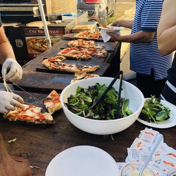 Red Oven - Any type of pizza for you! - Pizza Near Me