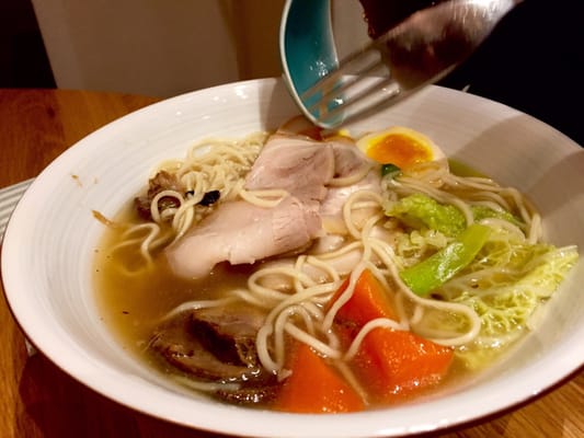 Zazà Ramen, sake bar & restaurant by null