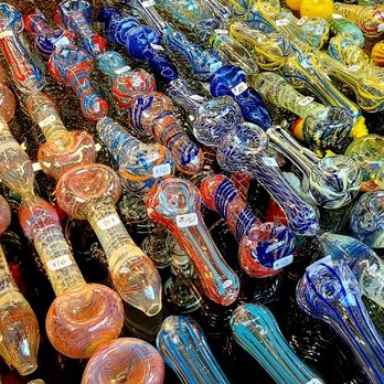 Mommaz Dispensary-Kalispell - Cannabis Dispensaries Near Me - Kalispell, Montana Mommaz Dispensary-Kalispell - Cannabis Dispensaries Near Me - Kalispell, Montana