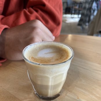 Cuperus - Cortado - Coffee & Tea Near Me - Antwerp, VAN