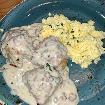Kitchen Social - Biscuits N' Gravy - Cocktail Bars Near Me - Columbus, Ohio