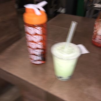 Mama Made - Honeydew milk tea - Thai Near Me - San Diego, California