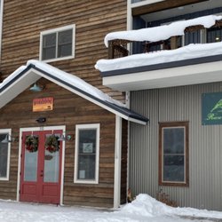Rare Bird Salon - Building entrance