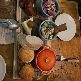 Tasca Tasca - Beet, empanada, cheese, ceviche, pulled pork, goat stew - Wine Bars Near Me - Sonoma, California Tasca Tasca - Beet, empanada, cheese, ceviche, pulled pork, goat stew - Wine Bars Near Me - Sonoma, California