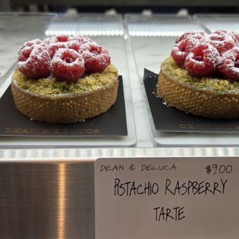 Dean & Deluca - Coffee & Tea Near Me - Honolulu, Hawaii