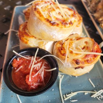 Kona Brewing - Pizza rolls - Pubs Near Me - Honolulu, Hawaii Kona Brewing - Pizza rolls - Pubs Near Me - Honolulu, Hawaii