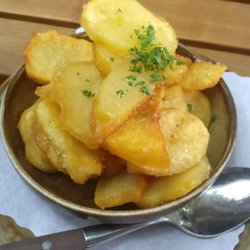 Weinkabinett und Weingut Fleischmann - Knusprige Bratkartoffeln