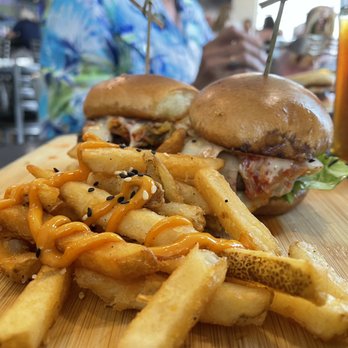 Elevation 89 - Wagu slider with Kimchi - American Near Me - Ocala, Florida