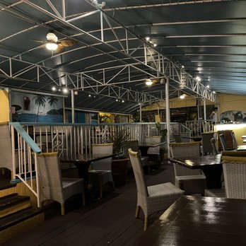Mafolie Restaurant - Inside Mafolie restaurant. - Caribbean Near Me - Northside, Virgin Islands