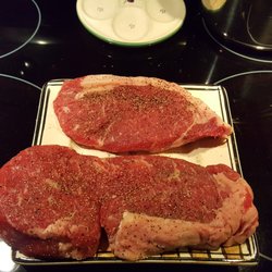 Double T Meats - Asked for 2 New York steaks...this is what they gave me!