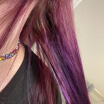 Studio 500 Salon - Color is all over the place... she left dye on my ears and neck - Hair Salons Near Me - Indianapolis, Indiana
