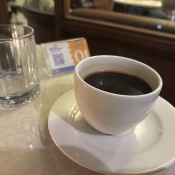 beny - Cafes Near Me - İstanbul, 34