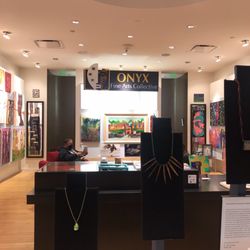Gallery Onyx