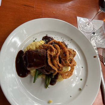 82 Queen - Braised Beef Short Rib - Southern Near Me - Charleston, South Carolina