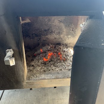 Little Miss BBQ - The smoke and fire - Barbeque Near Me - Phoenix, Arizona