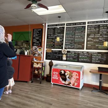 Mama Mayra's Kitchen - Great menu for authentic Mexican food - Mexican Near Me - Eugene, Oregon