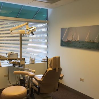 Kathleen B Barth, DDS - calming rooms with lots of light - General Dentistry Near Me
