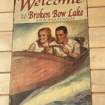 Steven's Gap Restaurant - Wall decor - American Near Me - Broken Bow, Oklahoma