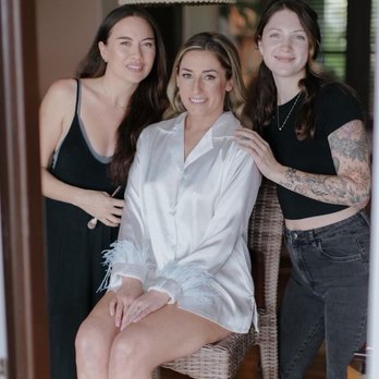 Maui Makeup Artistry - Liz (Owner/Makeup Artist) and Amber (Hair Stylist) - Makeup Artists Near Me Maui Makeup Artistry - Liz (Owner/Makeup Artist) and Amber (Hair Stylist) - Makeup Artists Near Me