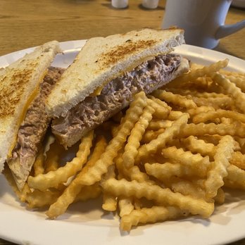 Mangy Moose Cafe - Tuna melt - American Near Me - Manteca, California Mangy Moose Cafe - Tuna melt - American Near Me - Manteca, California