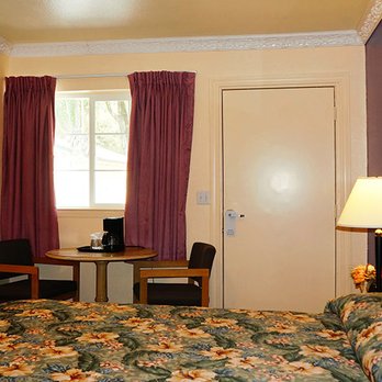 Lakeview Inn - Hotels Near Me - Lucerne, California Lakeview Inn - Hotels Near Me - Lucerne, California