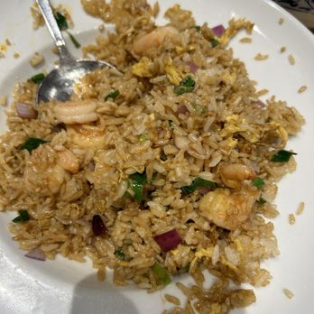 Mama Chang - shrimp fried rice - Chinese Near Me - Fairfax, Virginia