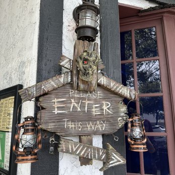 Broken Compass Tiki - Outside front entrance IG: @ammysalamii - New American Near Me - Burbank, California
