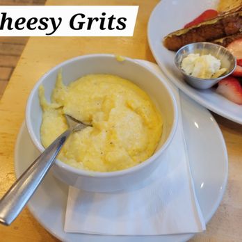 Yolk - Streeterville - Breakfast & Brunch Near Me - Chicago, Illinois