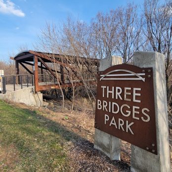 Three Bridges Park - Parks Near Me - Milwaukee, Wisconsin