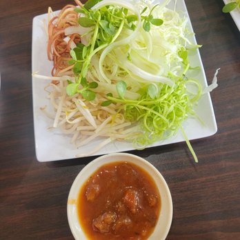 Nam Ni's Kitchen - Vietnamese Near Me - Westminster, California
