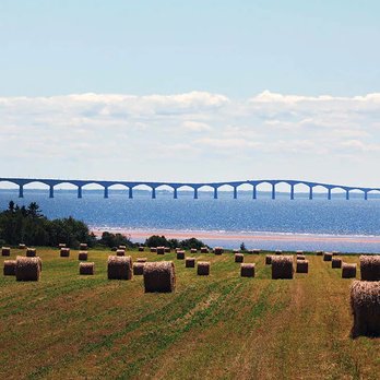 Summerside Inn - Bed & Breakfast Near Me - Summerside, Prince Edward Island