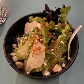 Willow - Italian Near Me - Sacramento, California