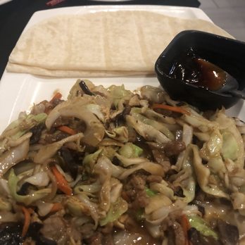 Qi Dumpling Lounge - Beef mu shu - Chinese Near Me - Oakland, California