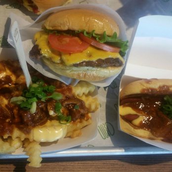 Shake Shack El Segundo - Burgers Near Me - El Segundo, California